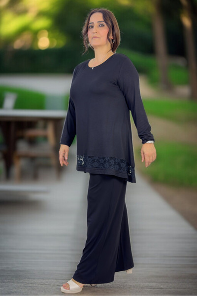 yagmurberen Skirt with Guepure Detail at the Bottom, Circular Necklace Bluse, Elastic Waist Pants, Plus Size, Two-Piece Set