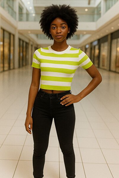 DEEP BEACH Crop Knit Sweater