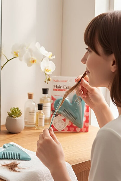 TAKIŞTIR Blue Color Heart Shaped Hair Breakage Removal Apparatus