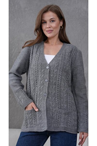 Fresh&Moda Women's Mother Plus Size Chain Flower Motif Cardigan