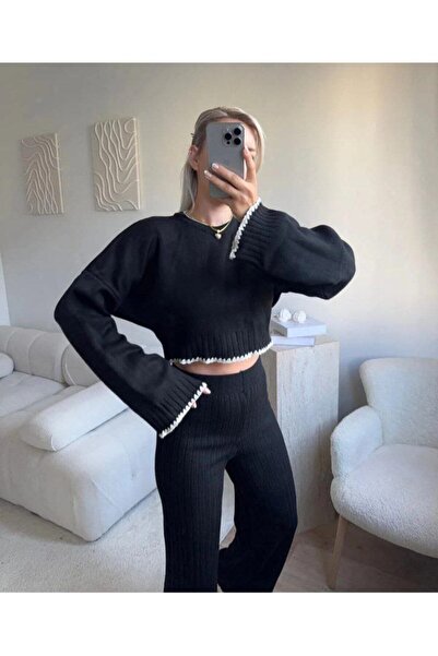 BLUSS Black and White Detailed Women's Knitwear Double Set – Crop Sweater & F Corded Fabric Pants