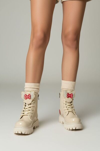 Görkem bebe ayakkabı ve tekstil Kelebek Kalp ve Taş Detay Kısa Fermuarlı Kız Çocuk Kışlık Bot