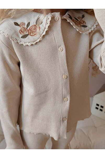 Elidabutik Cream Suit with Embroidered Collar