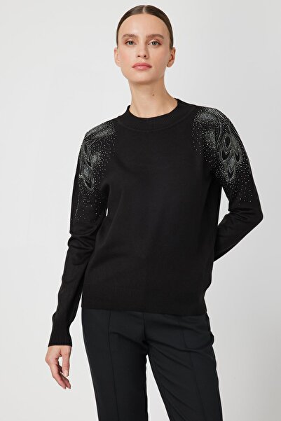 KATREGİYİM On Fashion Crew Neck Sweater with Stones on the Shoulders