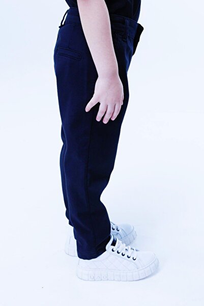 Zekids Boy's Cotton Lycra Waist Adjustment Elastic Seasonal Trousers