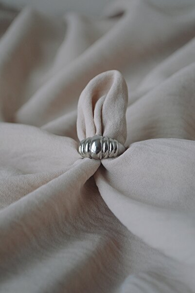 Sunday Hugs خاتم الدوحة - فضي