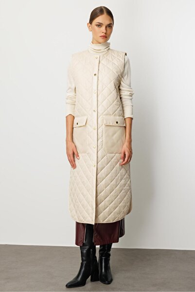 Micca Zamansız (Yumuşak) Elyaf Dolgulu Astarlı Yelek-Bej