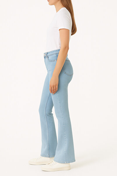 DELDNM Mona Women's Snow Blue High Waist Flared L Stretch Fabric Comfort Jean...