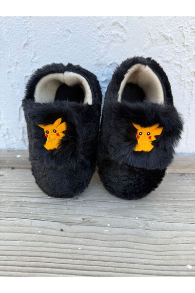 Huzurlu Adımlar Pikachu Children's Slippers