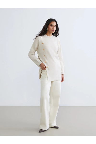 LC Waikiki Γυναικείο πλεκτό τουνίκ LCW Modest Ecru Crew Neck