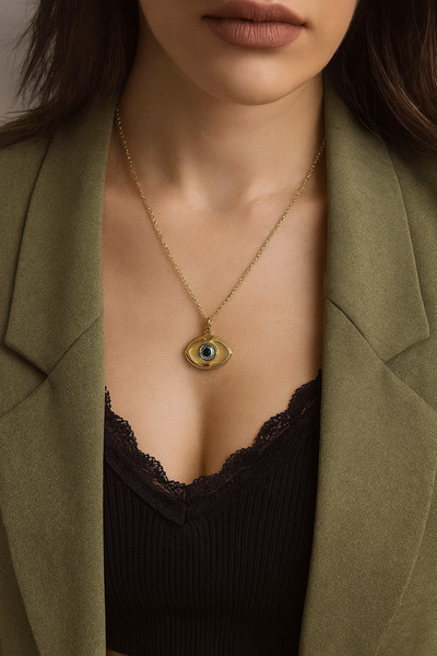 Mivra قلادة نسائية من الفولاذ مع تفاصيل العين