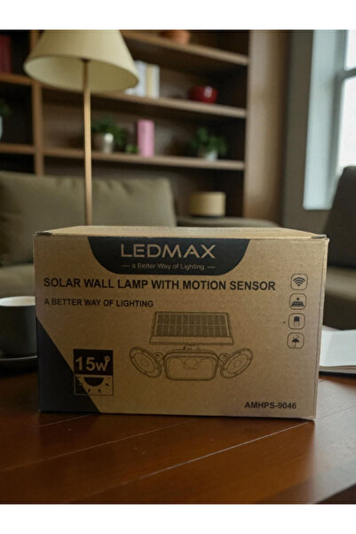 OEM LEDMAX solar lamp with motion sensor, 15W, 6500K, 5.5V solar panel, IP65 protection
