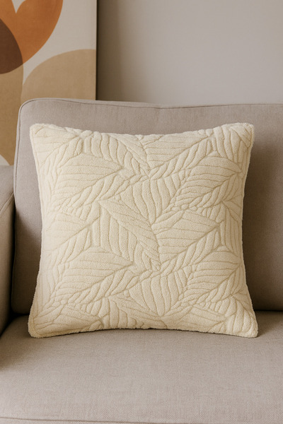 Shadro Textile 2-Piece Furry and Patterned Throw Pillow Cover |   45X45 cm Stylish and Comfortable Premium Pillow