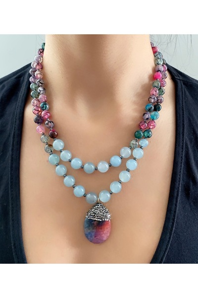 Takkı by Handan Akik taşı tasarım kolye .