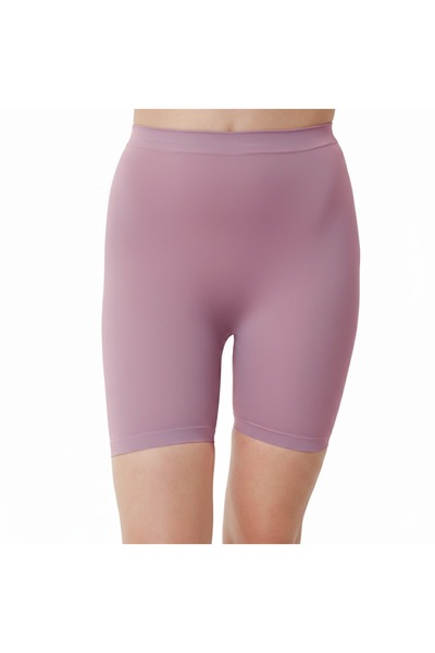 Silvy Long selfie shorts