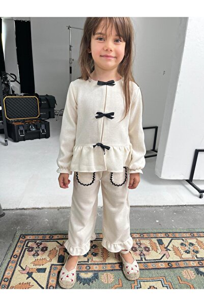 Magu Girl's Cotton Cream Stylish Bow Detail Set – Comfortable and Elegant Design