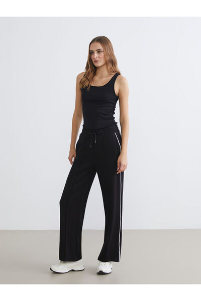 LC Waikiki Λαμπερές επιλογές από το Shining Store |   Γυναικεία φούτερ με ελαστική μέση