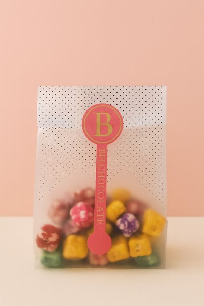 belchocolate مكعبات دراجيه فاكهة اليوز - 150 جرام.
