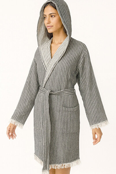 BleMare Çizgili Jakar Müslin Peştemal Bornoz
