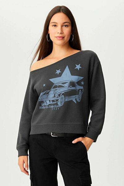 LUSHN سويت شيرت نسائي كبير الحجم مطبوع عليه سيارة ستار كار بكتف واحد وياقة قا...