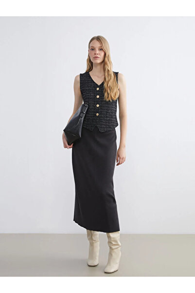 LC Waikiki Γυναικείο καρό γιλέκο με λαιμόκοψη σε σχήμα V από την LCWAIKIKI