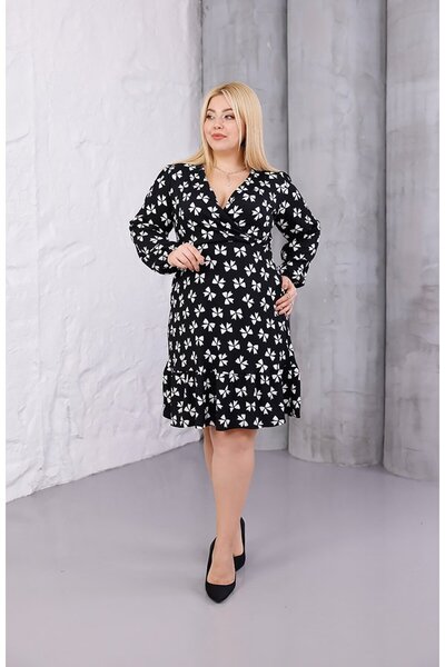 Truva XXL Plus Size Wrinkled Fabric Double-Breasted Collar Floral Pattern Knee Length Dress