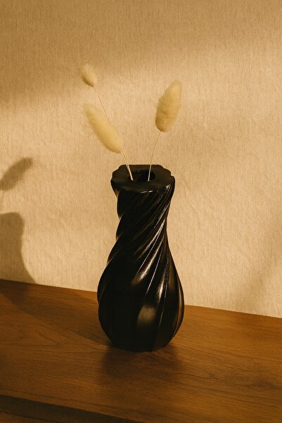 N&E Studio مزهرية حلزونية |   مزهرية زخرفية مصنوعة يدويًا على الطراز الاسكندن...