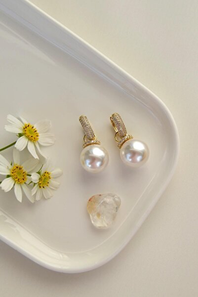 Sacce Scarves&Accessories İnci Charmlı Zirkon Taşlı Halka Küpe – 14K Gold Kaplama Çift Kullanımlı Büyük İncili Küpe