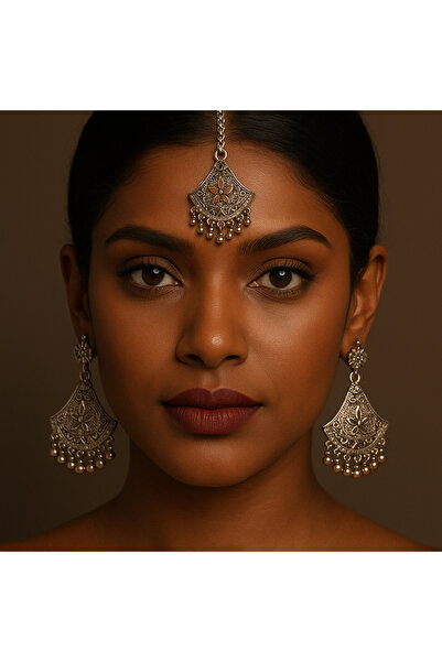 Kaftan Collection Indian Forehead and Indian Earrings Set of 3