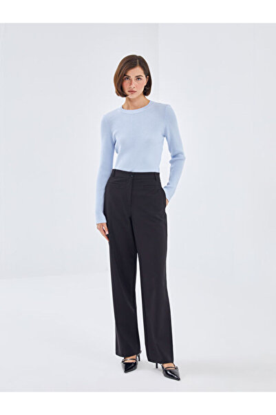 LC Waikiki سترة نسائية محبوكة برقبة دائرية