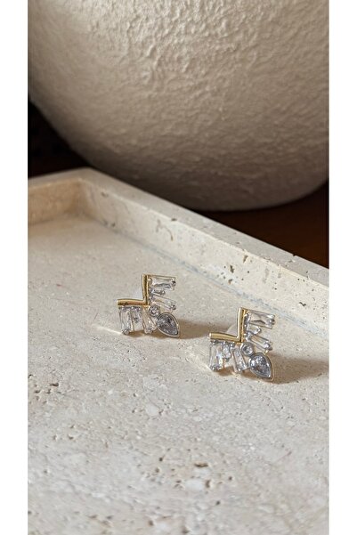 Muse Sister Special Series Minimalist Akaia Earrings