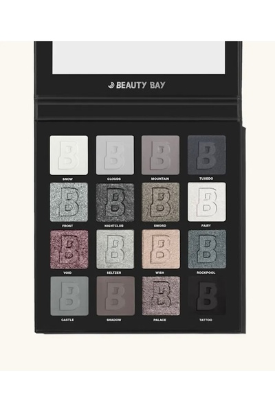 Beauty Bay Beauty Bay 16-Color Eyeshadow Palette - Smoky