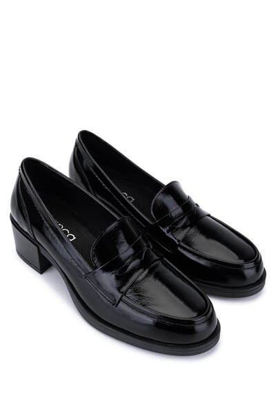 Tamer Tanca Kadın Hakiki Deri Siyah Rugan Makosen Ayakkabı