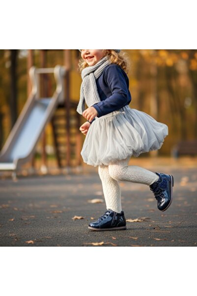 OEM Autumn/winter boots for children, with decorative heart-shaped sequin applications, H-42