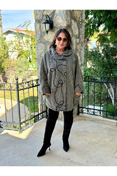 Punta Otantik Yg89052 Degaje Italian Felt Coat with Top Closure and Pockets, Green