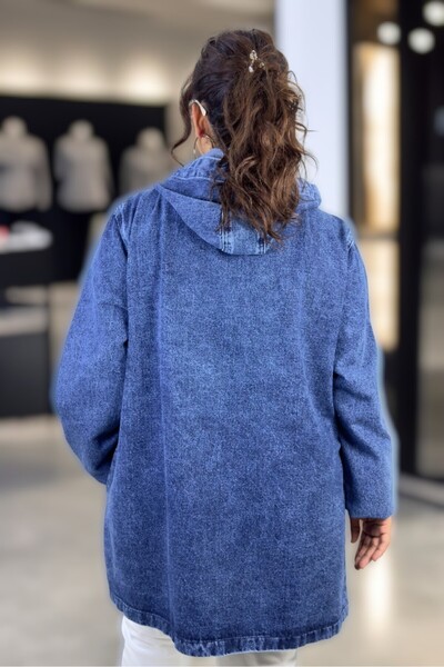 yagmurberen Hooded Denim Jeans Jacket in Extra Battal Large Size with Stone Embellishment Detail.