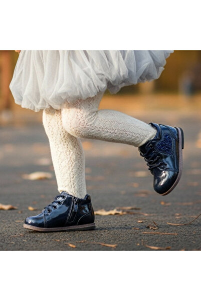 OEM Autumn/winter boots for children, with decorative heart-shaped sequin applications, H-42