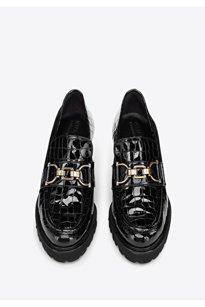 Wittchen Women's Patent Leather Croco Buckle Pumps Black Black Patent Leather