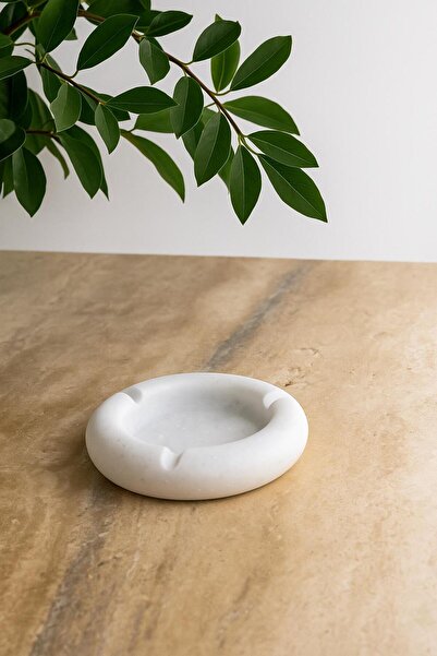Modestmar White Marble Ashtray