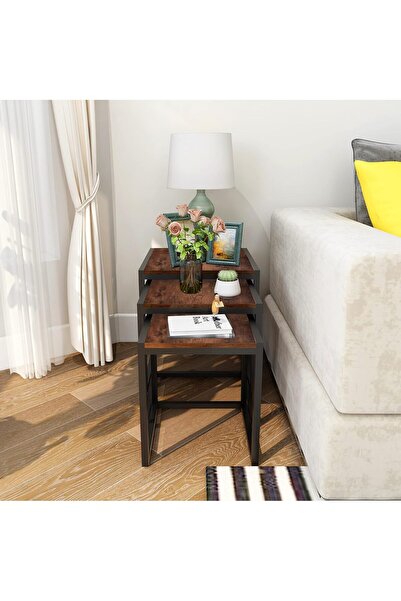 Ch Service tables for living rooms, lounges, offices, and reception areas. 3 tables with a classic design.