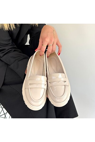 GÜNAY TİCARET Narli Beige Patent Leather Oxford Shoes -