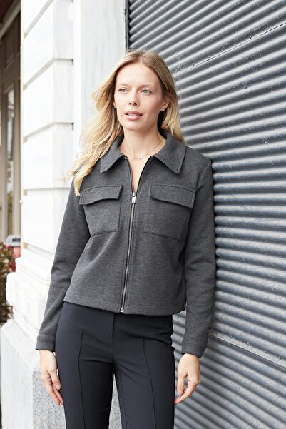 Jument Women's Collared Pocket Flap Zippered Short Coat-Anthracite