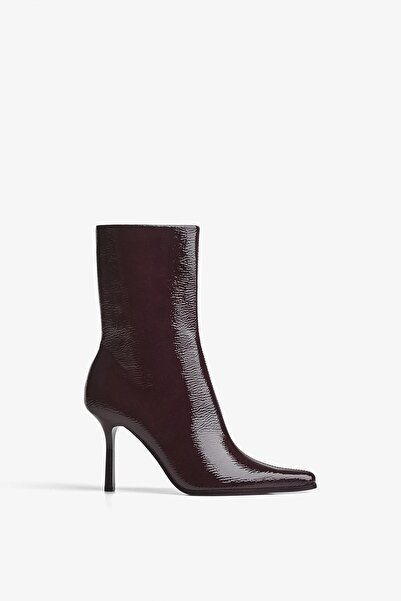 Bershka Kabartma topuklu bot