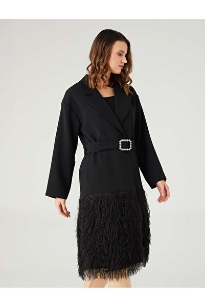 SERPİL Modern ve Şık Kadın Kap - Taşlı Kemer, Tüylü Etek Detaylı - Zarif Tasarım