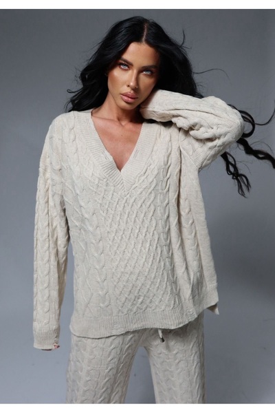 Pretty Women's knitted tracksuit