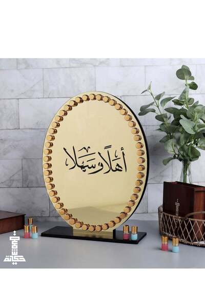 Story of candle استاند 50 حبة مسك فاخر (شكل بيضاوي) محفور عليها عبارة أهلاً و...