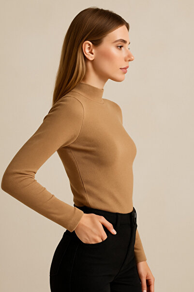 LACHT Women's Camel Mock Neck Ribbed Knit Long Sleeve Blouse