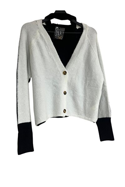 Butik Lena Black Buttoned Women's Cardigan