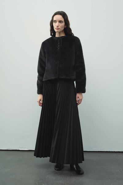 Hooopstore Short Buttoned Plush Anthracite Jacket