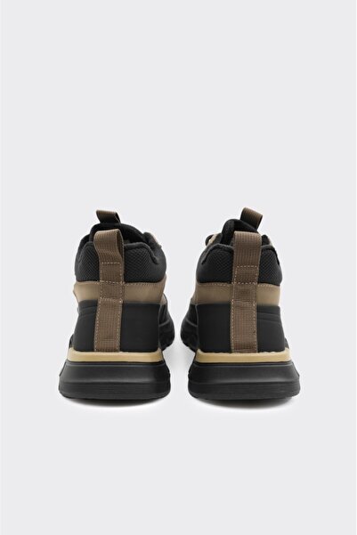 derinet Bağcıklı Yüksek Taban Erkek Sneaker